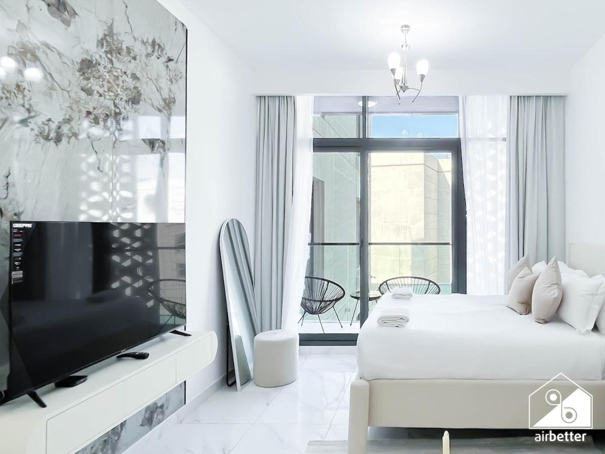 Your Jvc Hideaway With Balcony And Amenities Apartment *
