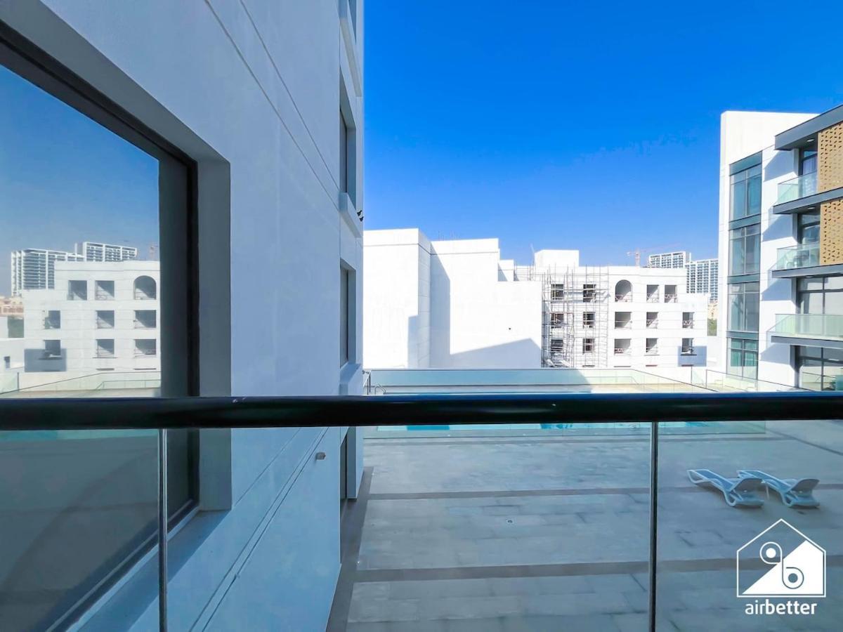 Apartment Your Jvc Hideaway With Balcony And Amenities Dubai