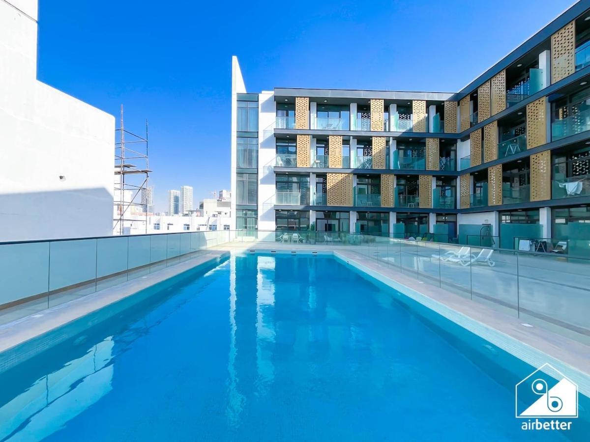 Your Jvc Hideaway With Balcony And Amenities Dubai